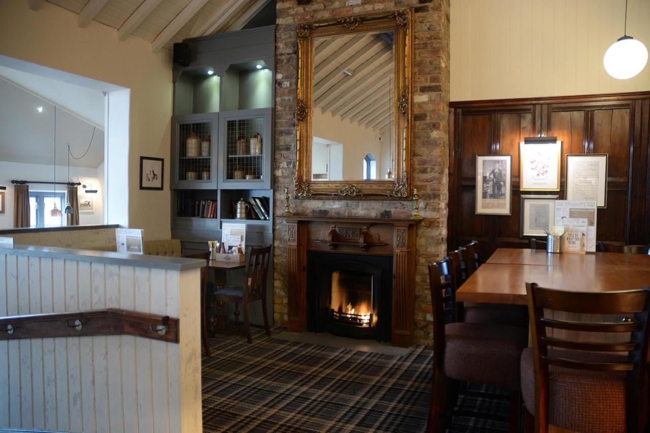 Boat & Horses Inn Oldham Dış mekan fotoğraf